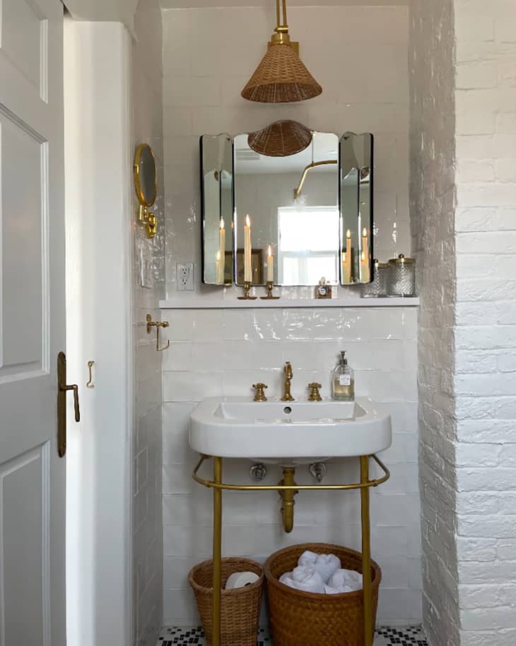 These Bathroom Lighting Areas Are Stylish and Functional | Apartment ...